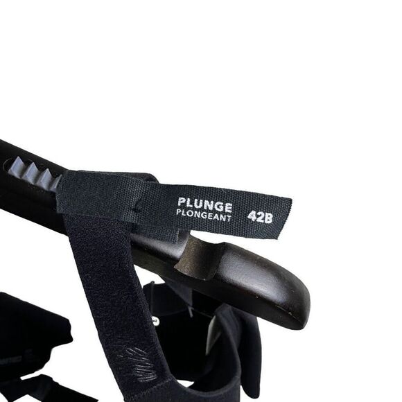 NWT smoothez by aerie bra size 42b - Picture 2 of 5